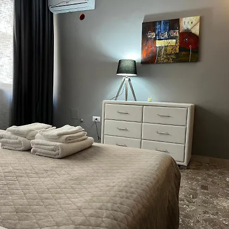 Davis Apartment *